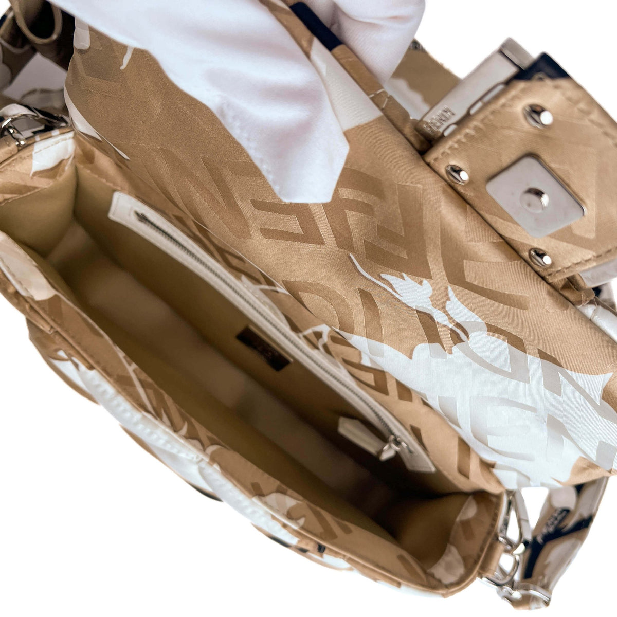 Second hand Fendi Baguette Medium FF Tridimensional Leather 2 - Ways Bag - Tabita Bags
