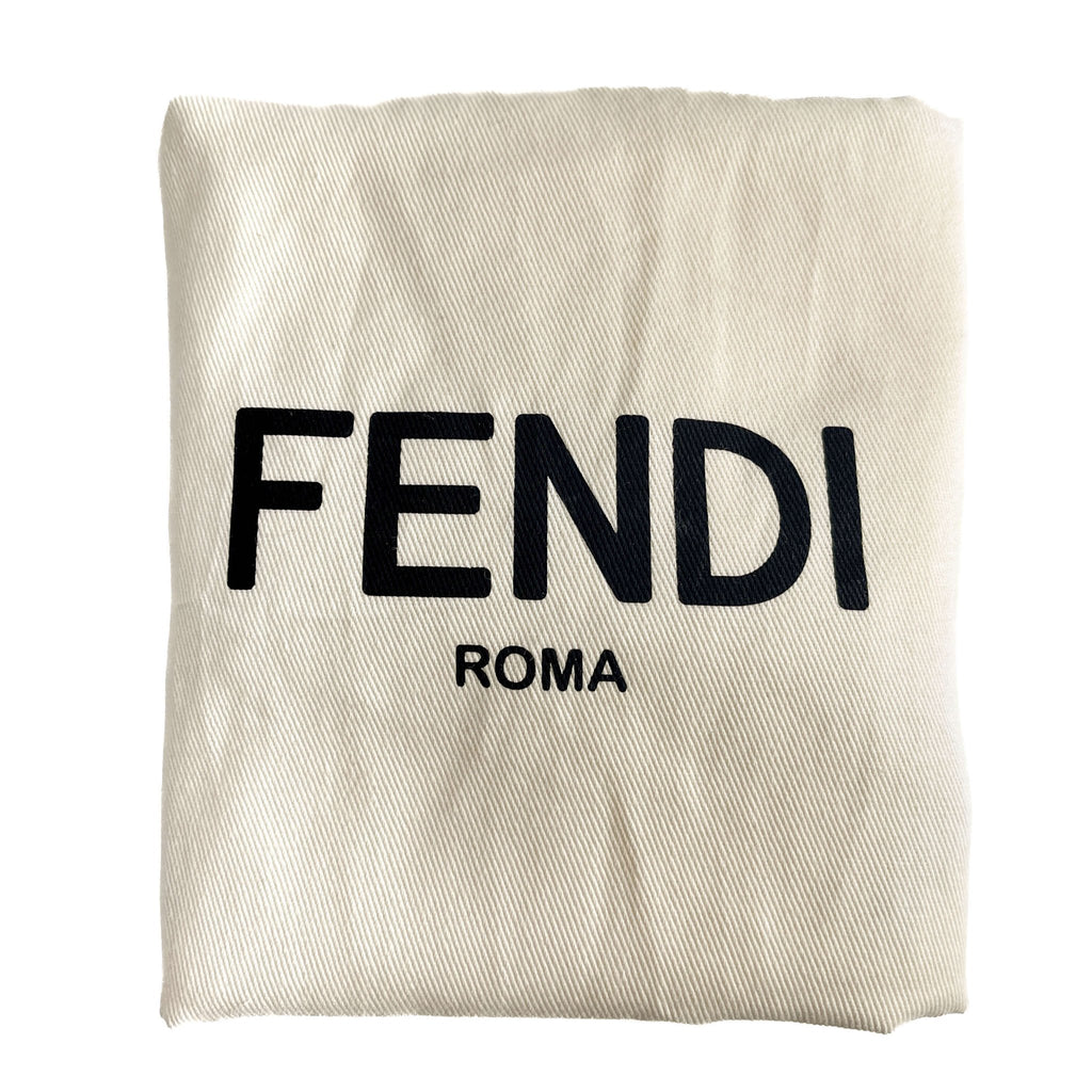 Second hand Fendi Baguette Medium FF Tridimensional Leather 2 - Ways Bag - Tabita Bags