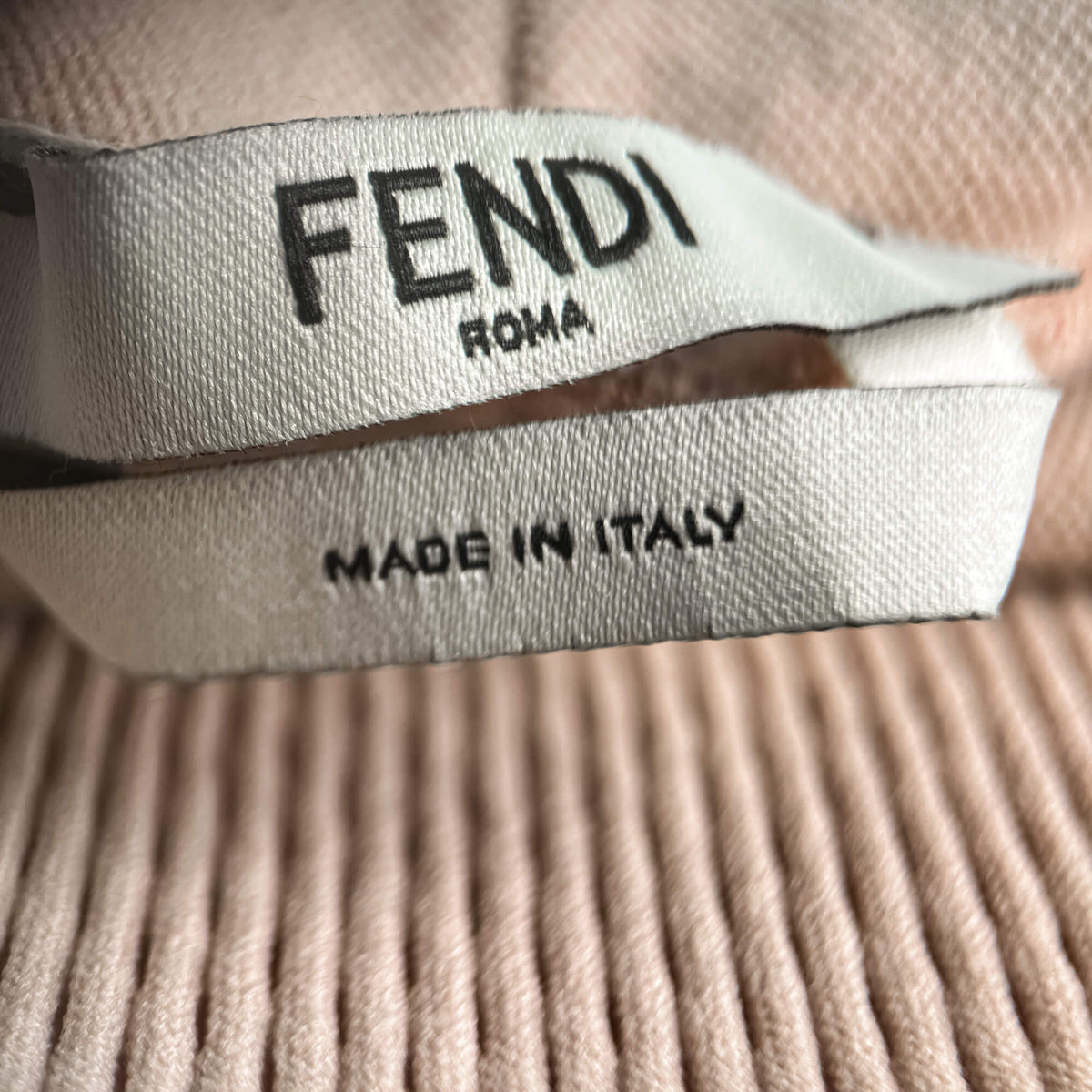Second hand Fendi Nylon Body XS Dust Pink - Tabita Bags