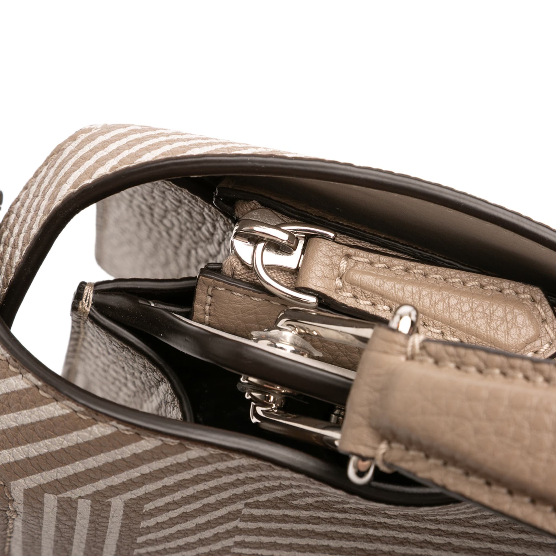 Second hand Fendi Peekaboo ISeeU Medium Zucca Leather Satchel Handbag Brown - Tabita Bags