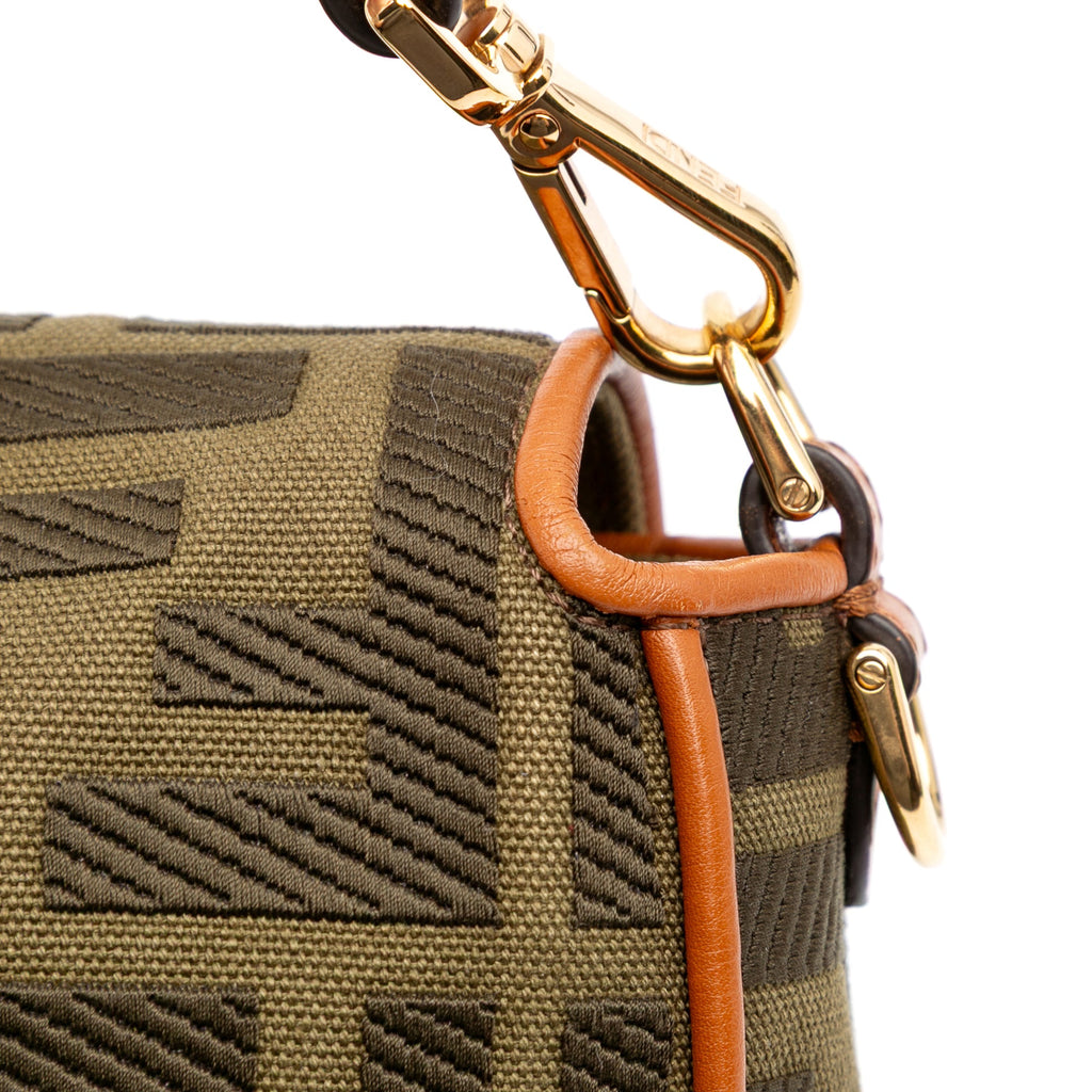 Second hand Fendi Zucca Medium Canvas Baguette Handbag Brown - Tabita Bags