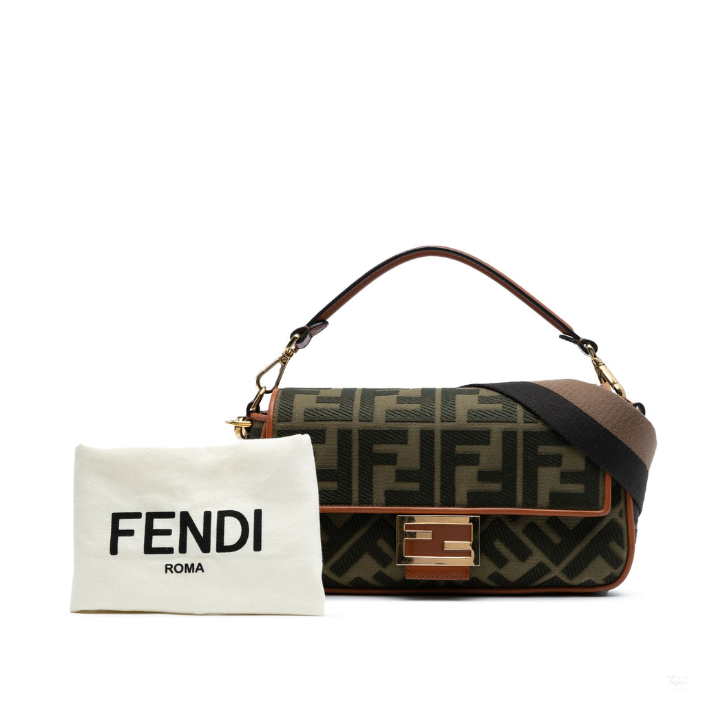 Second hand Fendi Zucca Medium Canvas Baguette Handbag Green - Tabita Bags