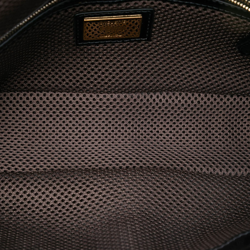 Second hand Fendi Zucca Medium Embossed Patent Leather Baguette Shoulder Bag Black - Tabita Bags