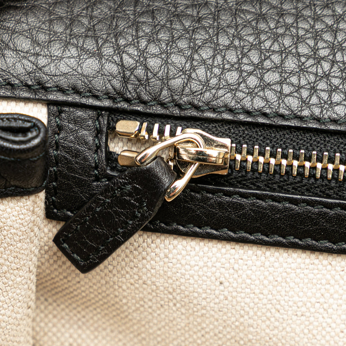 Second hand Gucci Bamboo Medium Leather Top - handle Handbag Black - Tabita Bags