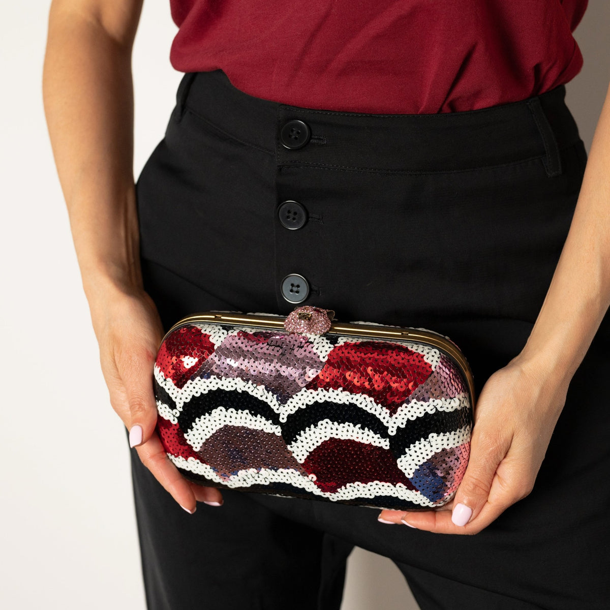 Second hand Gucci Brocade Embroidery Metal Clutch Multicolor - Tabita Bags
