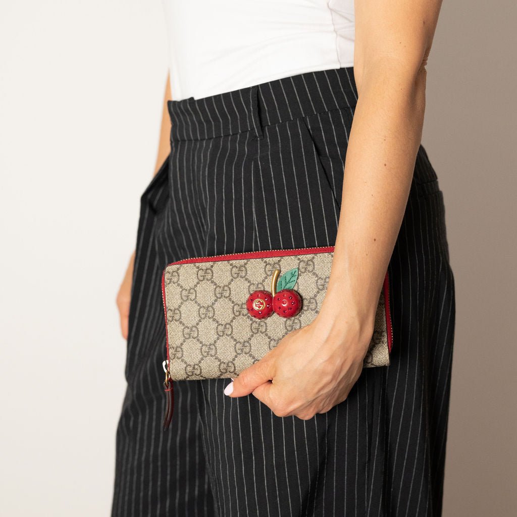 Second hand Gucci Cherry Canvas Long Zip Around Wallet GG Supreme - Tabita Bags