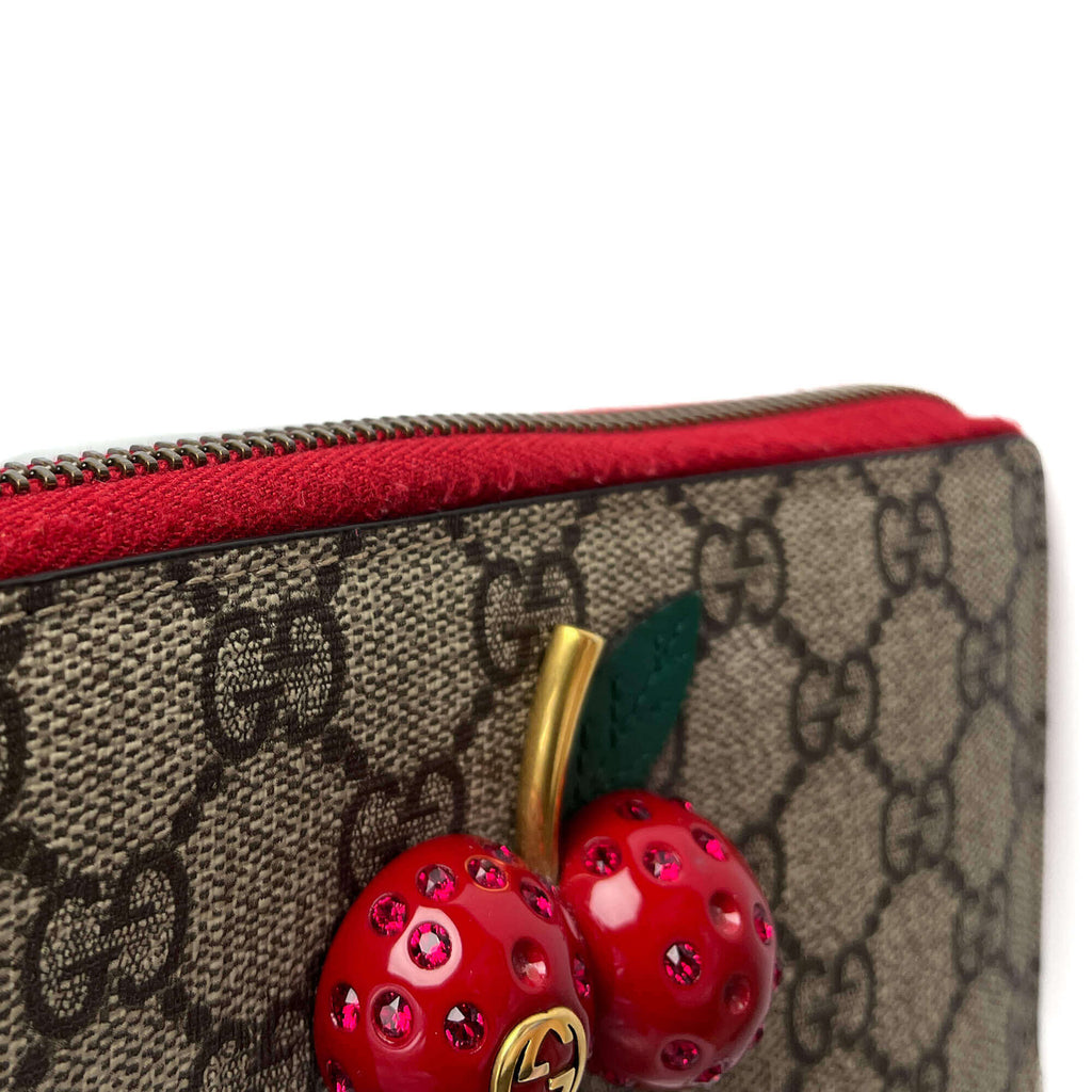 Second hand Gucci Cherry Canvas Long Zip Around Wallet GG Supreme - Tabita Bags