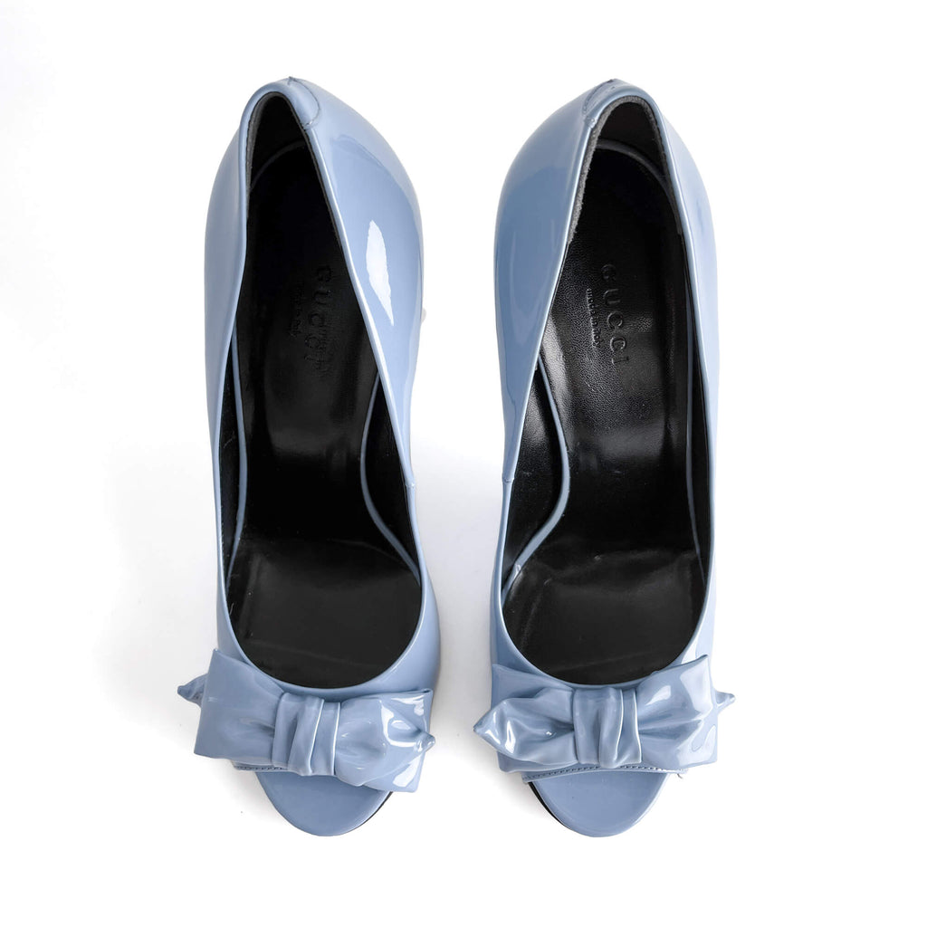 Second hand Gucci Clodine Peep Toe Patent Leather Pump 39.5 Blue - Tabita Bags
