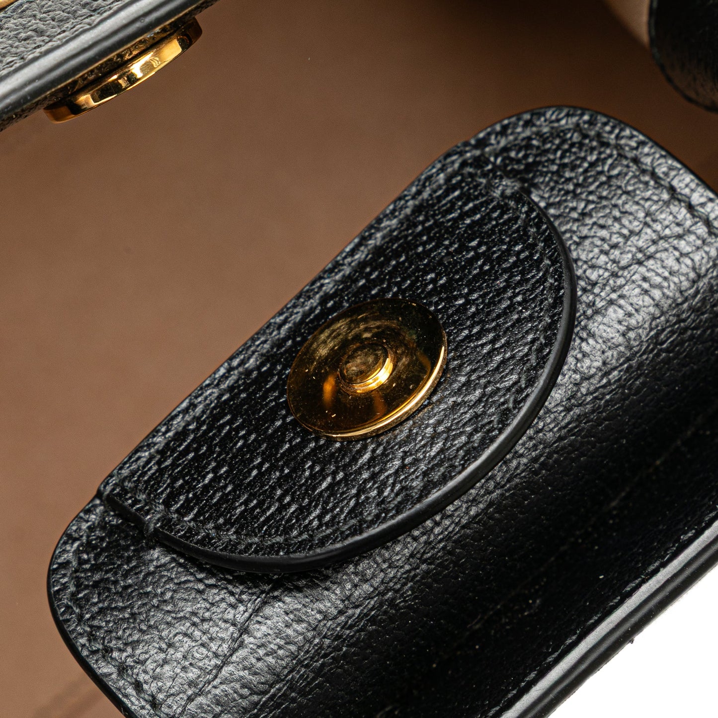 Second hand Gucci Diana Mini Leather Tote Handbag Black - Tabita Bags