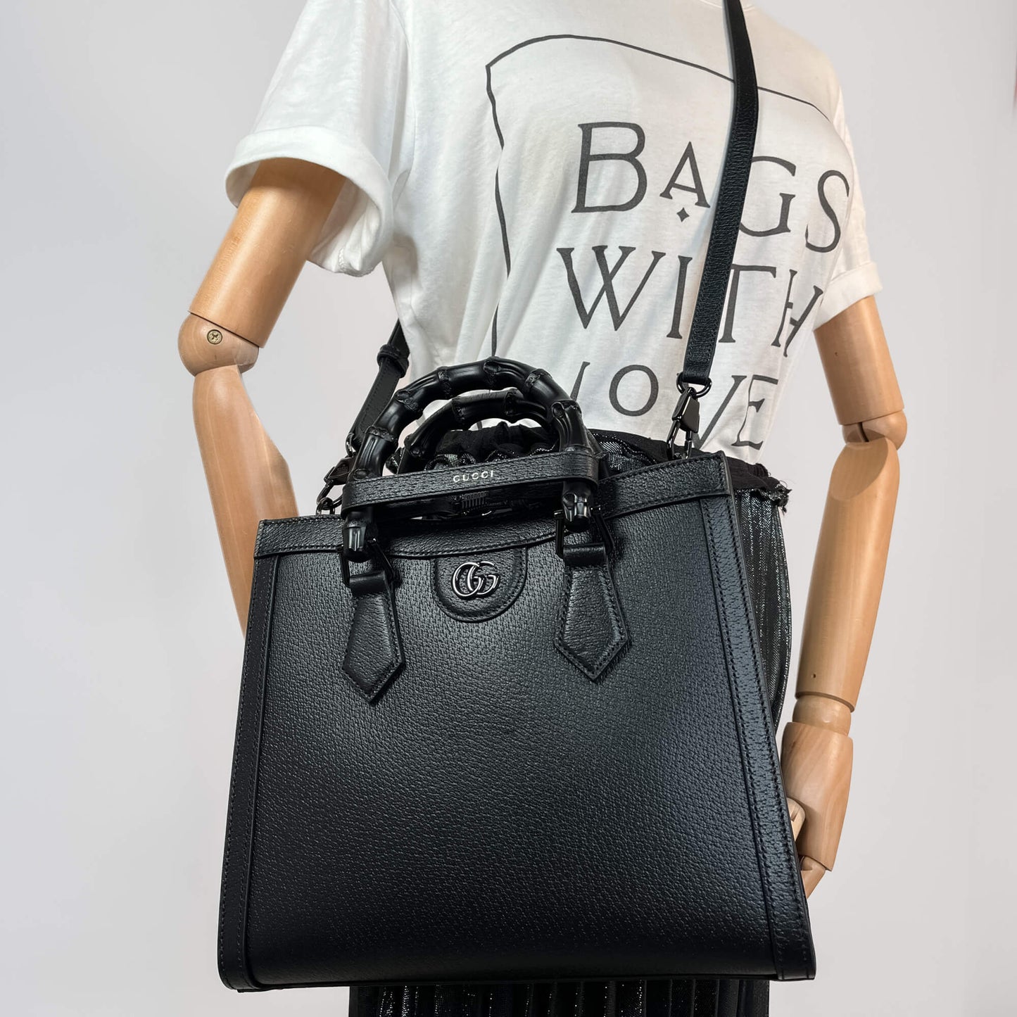 Second hand Gucci Diana Small Leather Tote Handbag Black - Tabita Bags