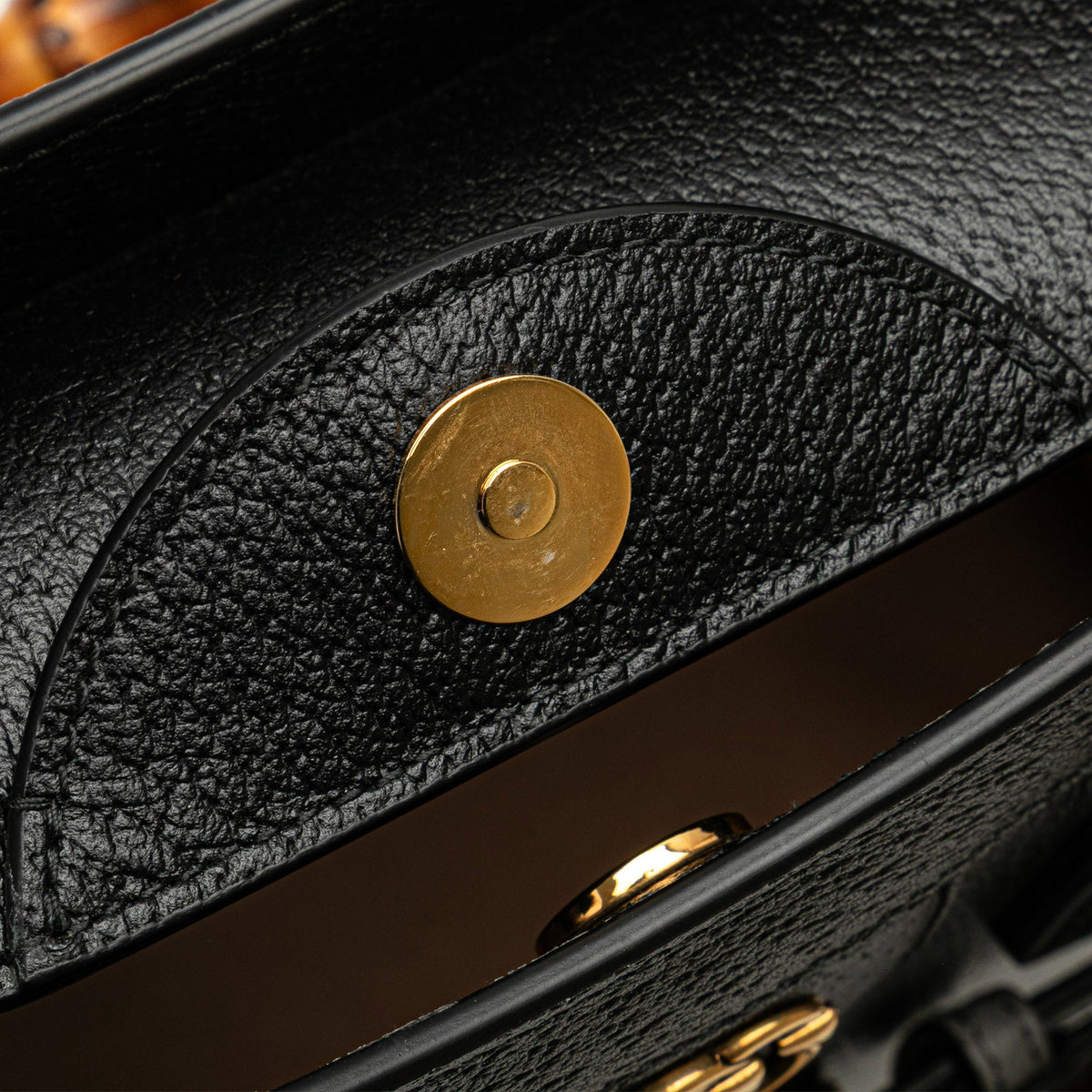 Second hand Gucci Diana Small Leather Tote Handbag Black - Tabita Bags