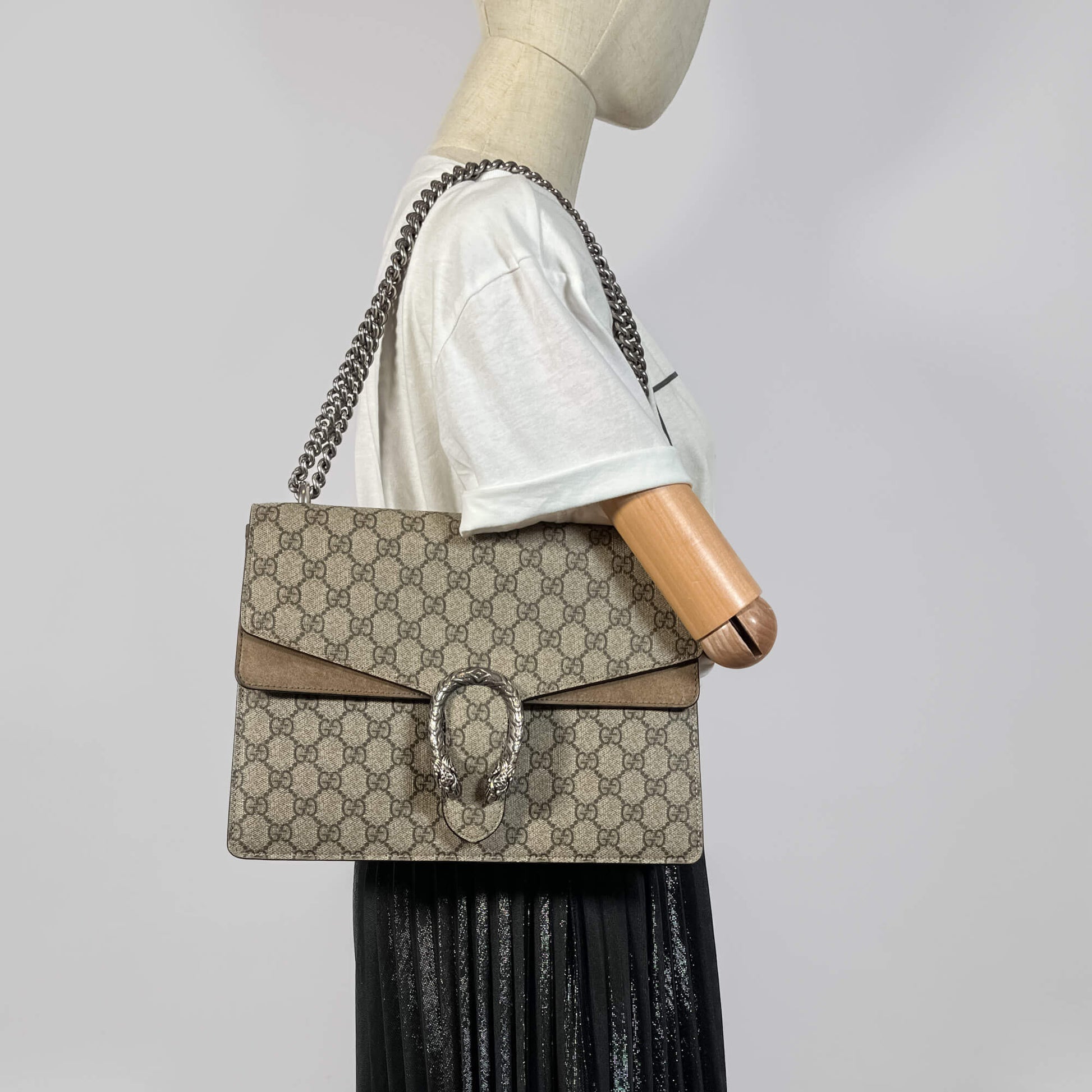 Second hand Gucci Dionysus Medium Canvas 2 - Ways Flap Bag GG Supreme - Tabita Bags