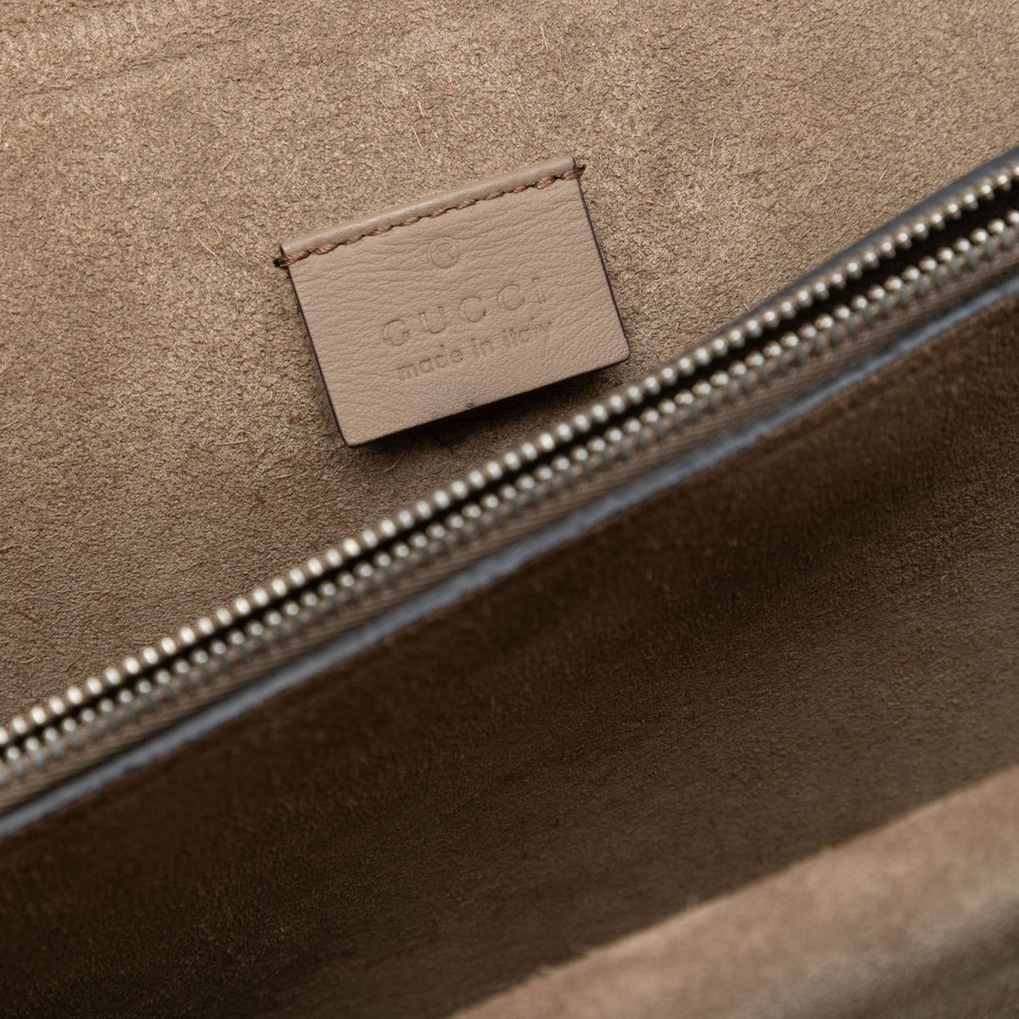 Second hand Gucci Dionysus Medium Canvas Flap Handbag GG Supreme - Tabita Bags