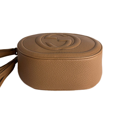 Second hand Gucci Disco Soho Leather Oval Camera Crossbody Dark Beige - Tabita Bags