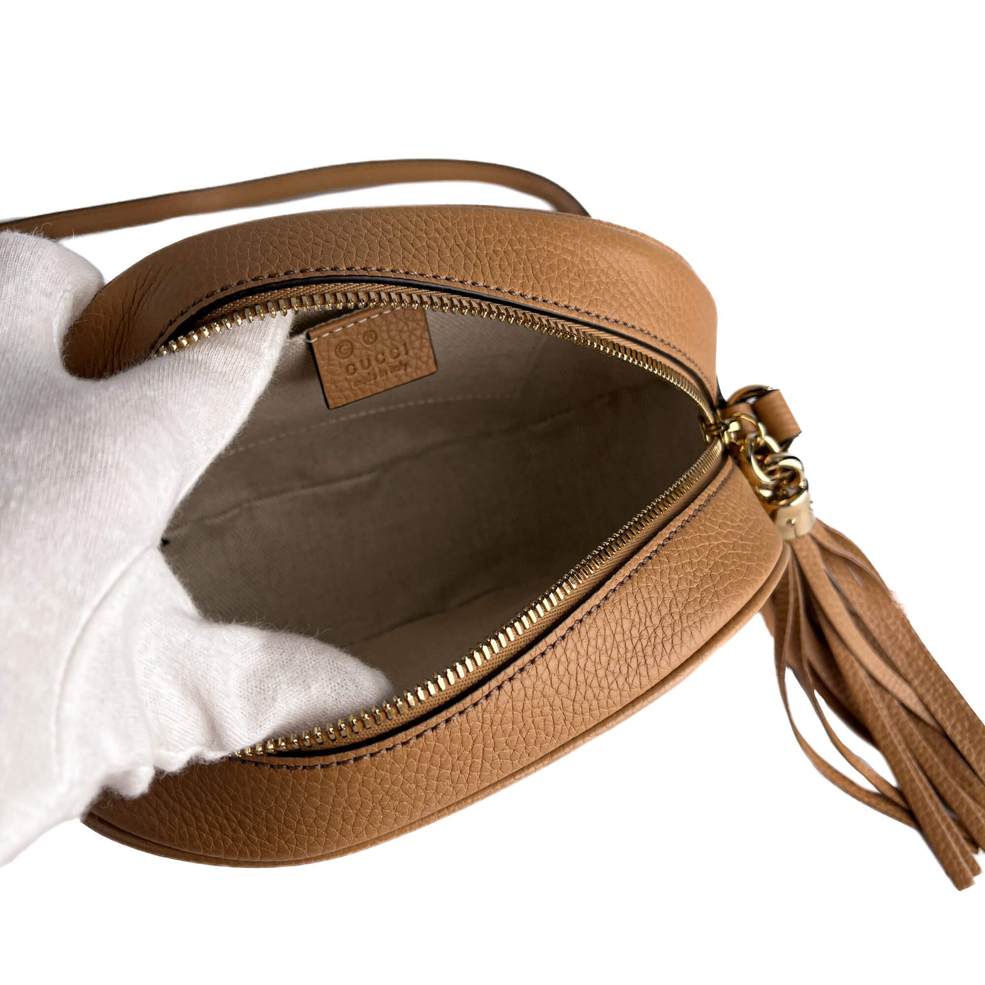 Second hand Gucci Disco Soho Leather Oval Camera Crossbody Dark Beige - Tabita Bags