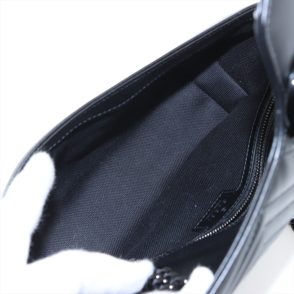 Second hand Gucci GG Marmont Medium Leather Chevron Flap Shoulder Bag Black - Tabita Bags