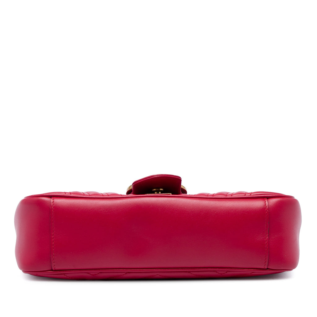 Second hand Gucci GG Marmont Medium Leather Chevron Flap Shoulder Bag Red - Tabita Bags