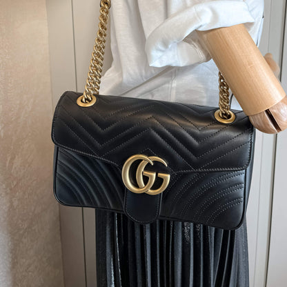 Second hand Gucci GG Marmont Small Chevron Leather Flap Bag Black - Tabita Bags