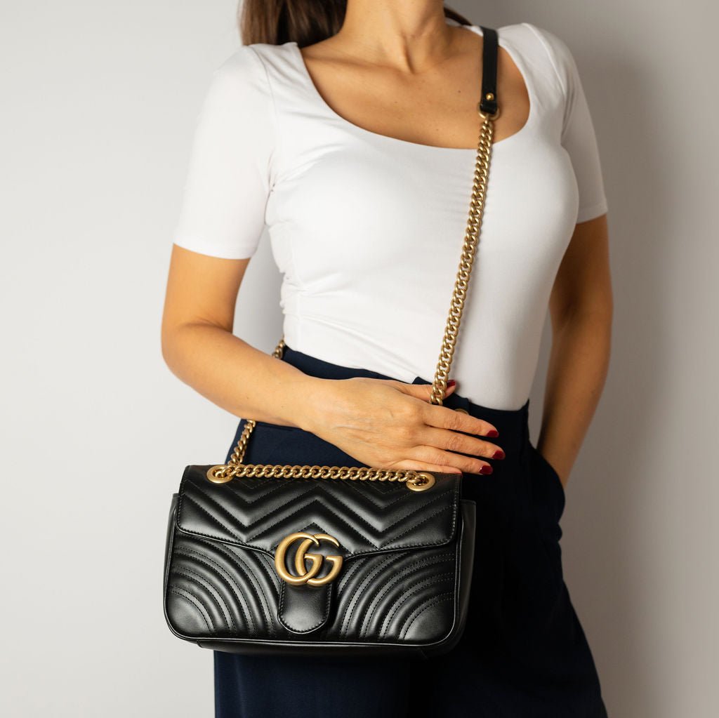 Second hand Gucci GG Marmont Small Chevron Leather Flap Bag Black - Tabita Bags