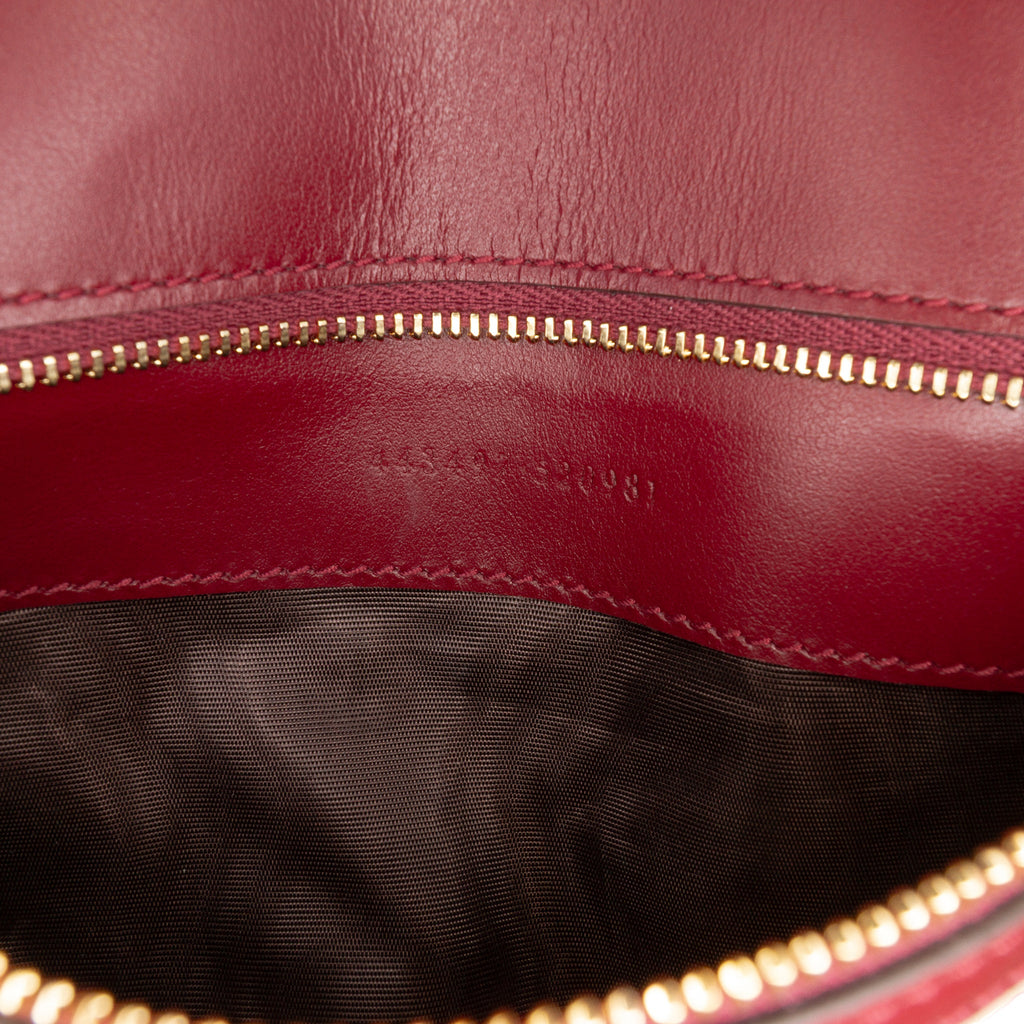 Second hand Gucci GG Marmont Small Chevron Leather Flap Bag Red - Tabita Bags