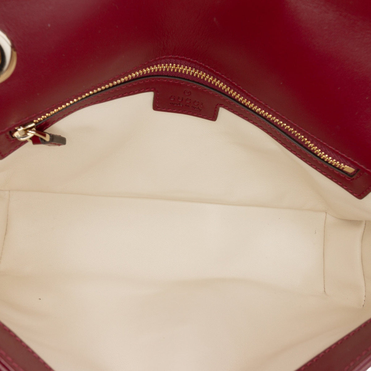 Second hand Gucci GG Marmont Small Chevron Leather Flap Bag Red - Tabita Bags