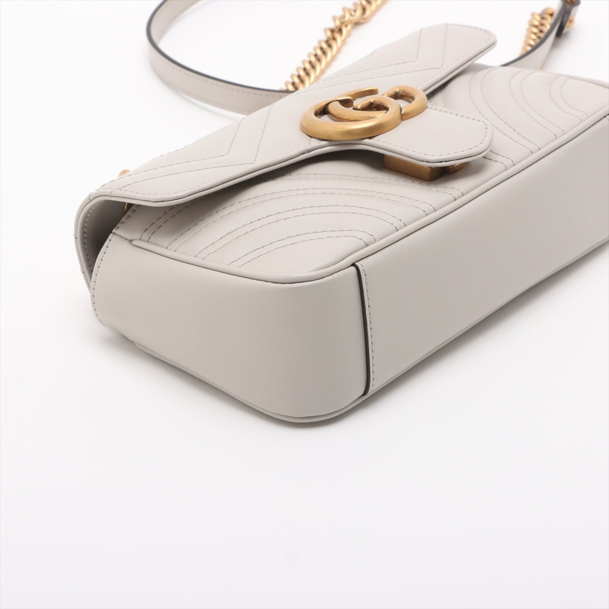 Second hand Gucci GG Marmont Small Leather Chevron Flap Shoulder Bag Beige - Tabita Bags
