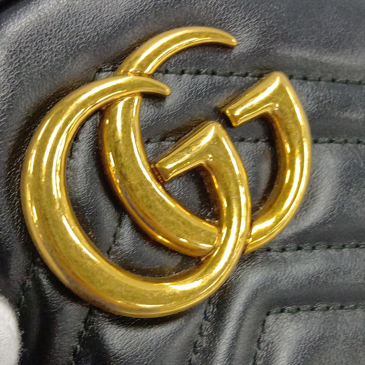 Second hand Gucci GG Marmont Small Matelassé Leather Camera Bag Black - Tabita Bags