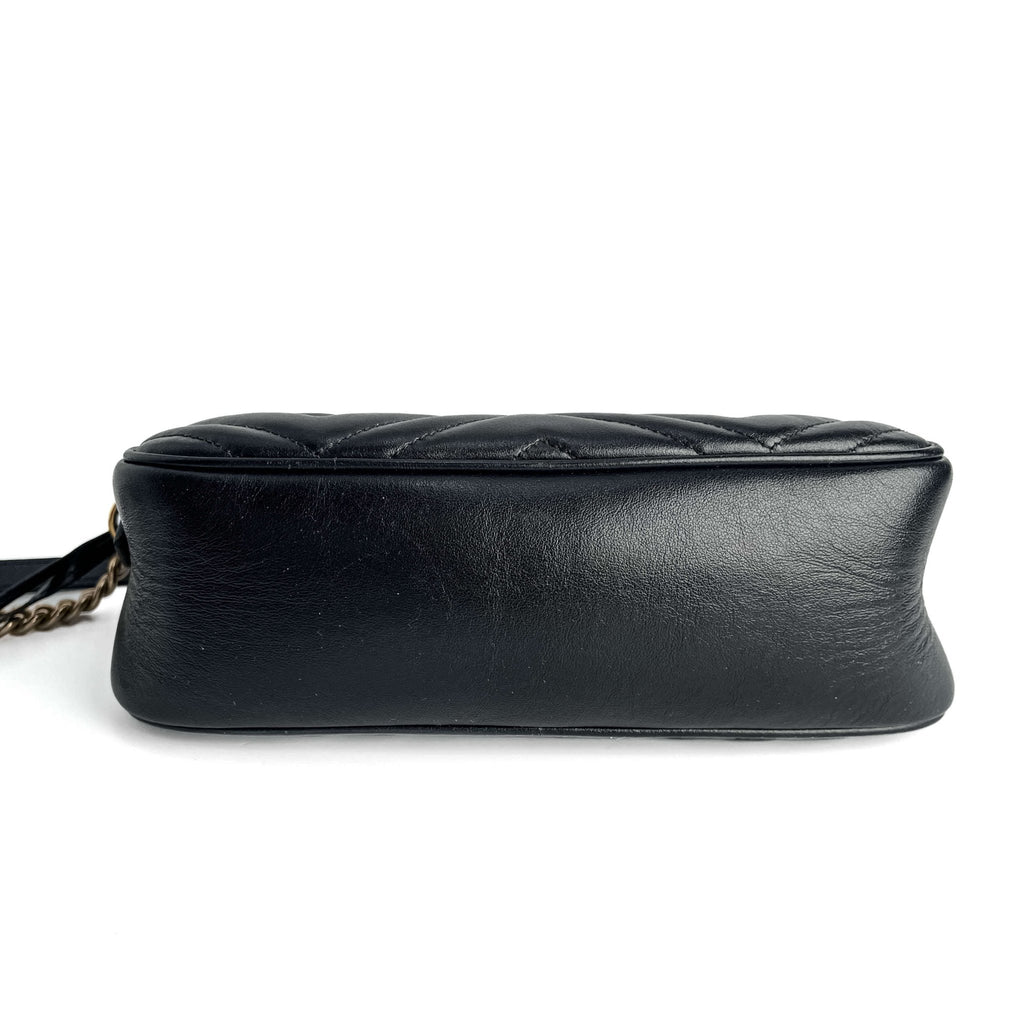 Second hand Gucci GG Marmont Small Matelassé Leather Camera Bag Black - Tabita Bags