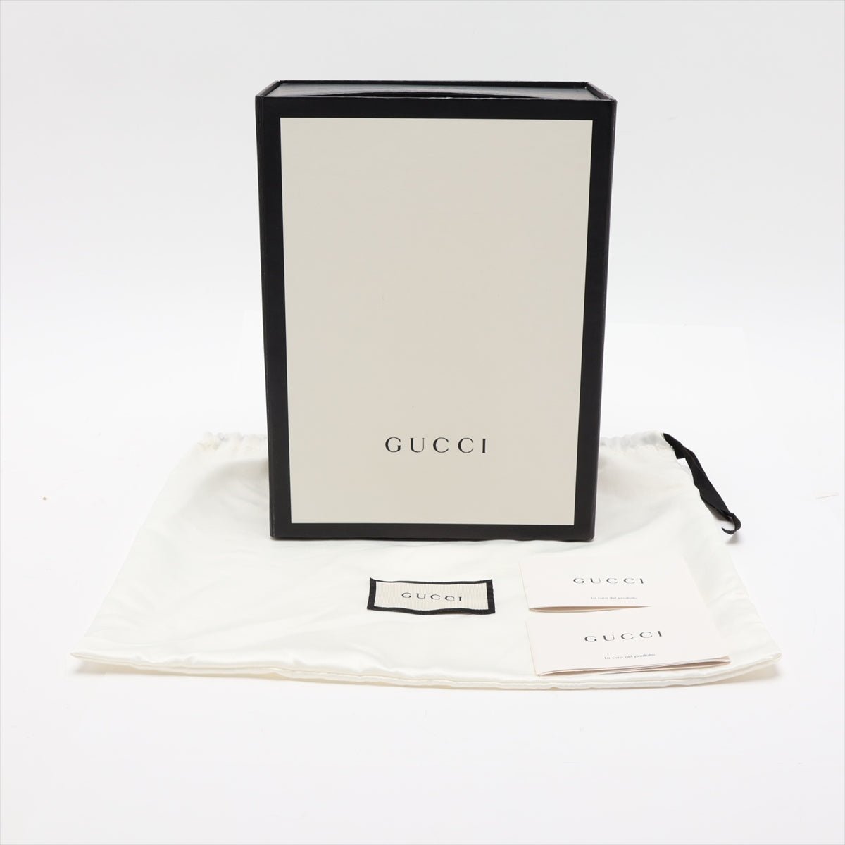 Second hand Gucci GG Marmont Small Matelassé Leather Camera Bag Black - Tabita Bags