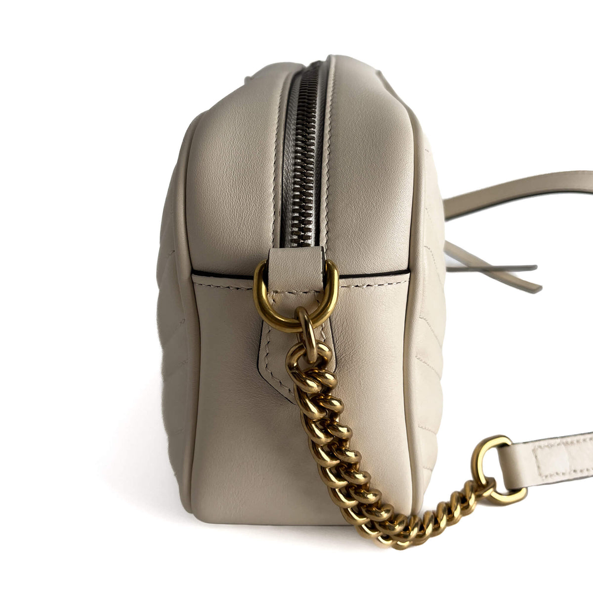Second hand Gucci GG Marmont Small Matelassé Leather Camera Bag Off - White - Tabita Bags