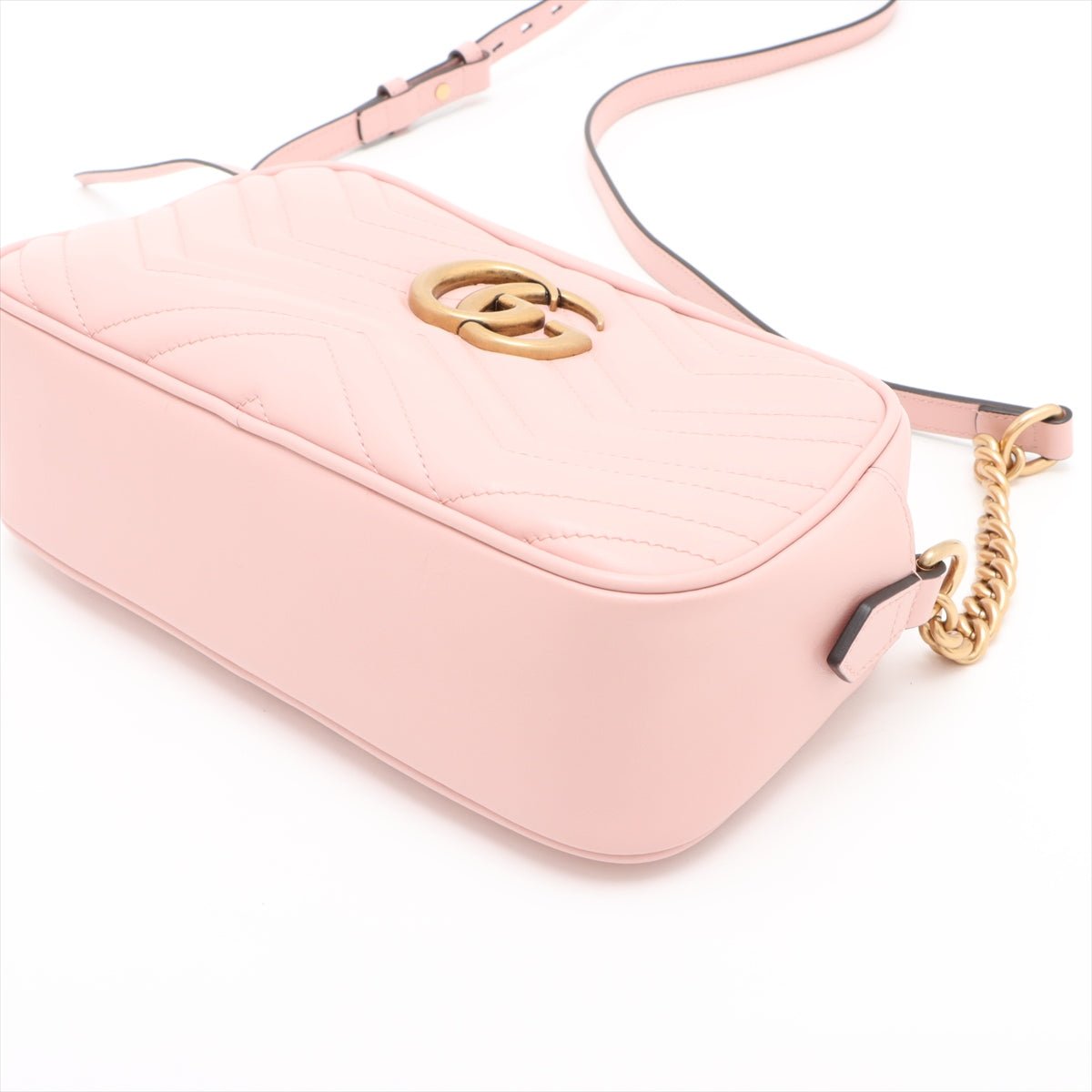 Second hand Gucci GG Marmont Small Matelassé Leather Camera Bag Pink - Tabita Bags
