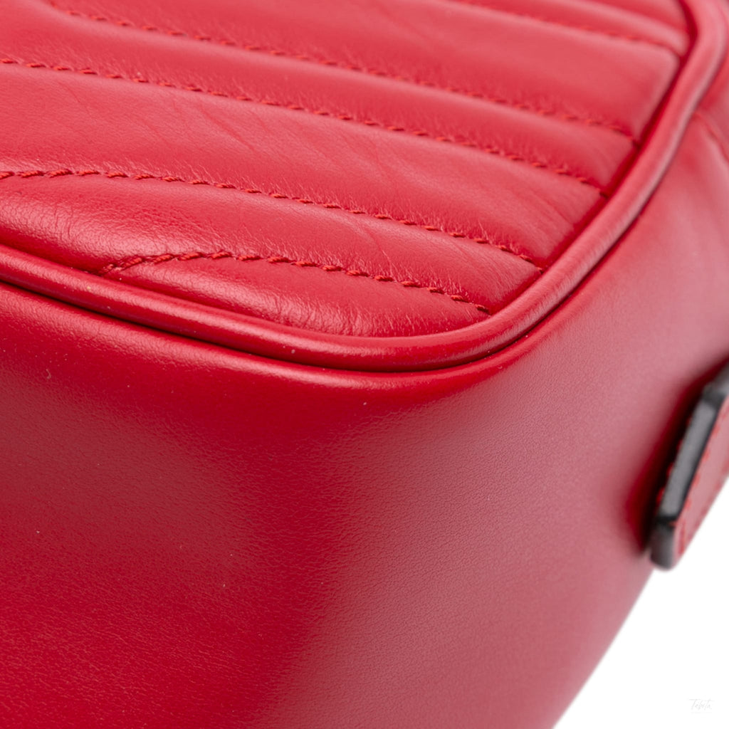 Second hand Gucci GG Marmont Small Matelassé Leather Camera Bag Red - Tabita Bags