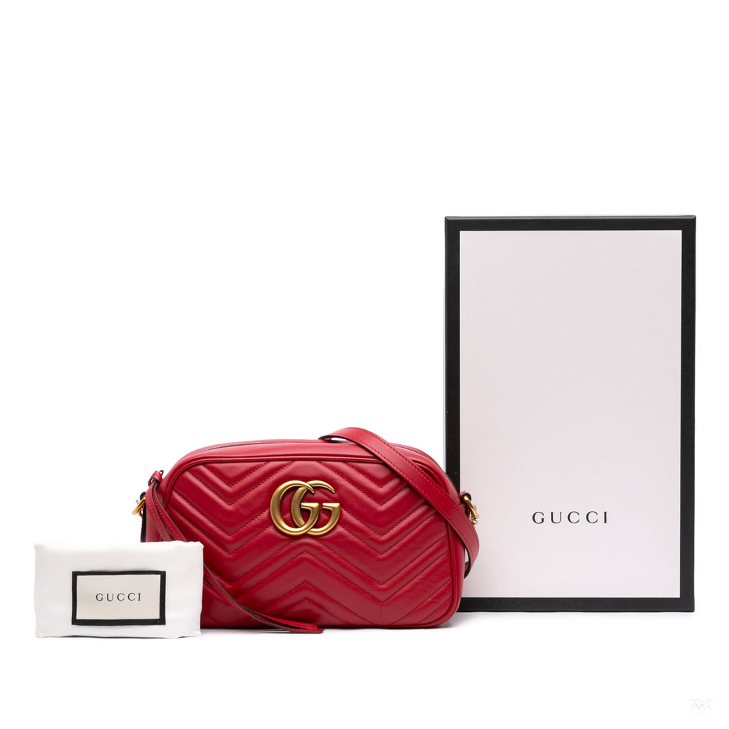 Second hand Gucci GG Marmont Small Matelassé Leather Camera Bag Red - Tabita Bags