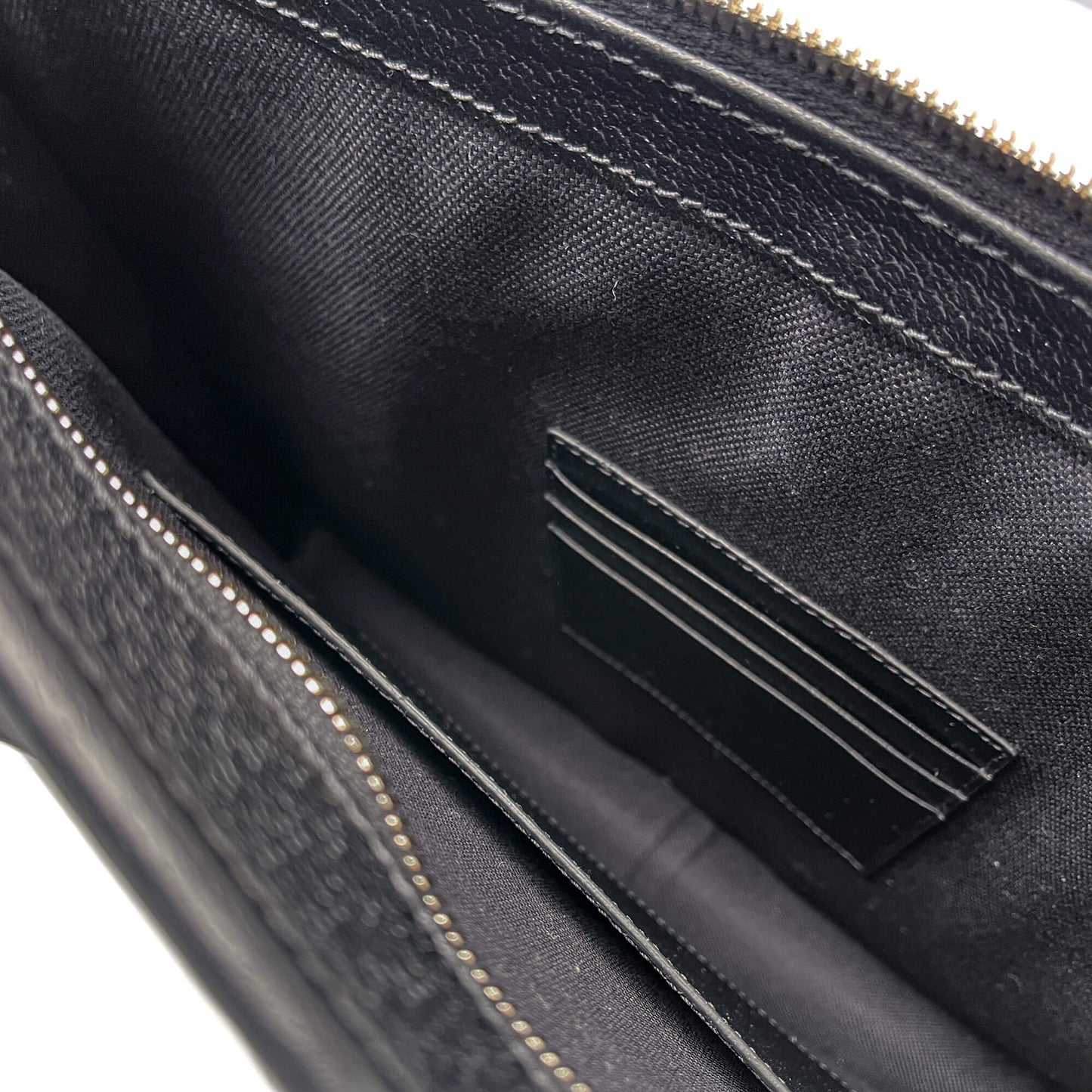 Second hand Gucci Interlocking Leather Messenger Crossbody Black - Tabita Bags