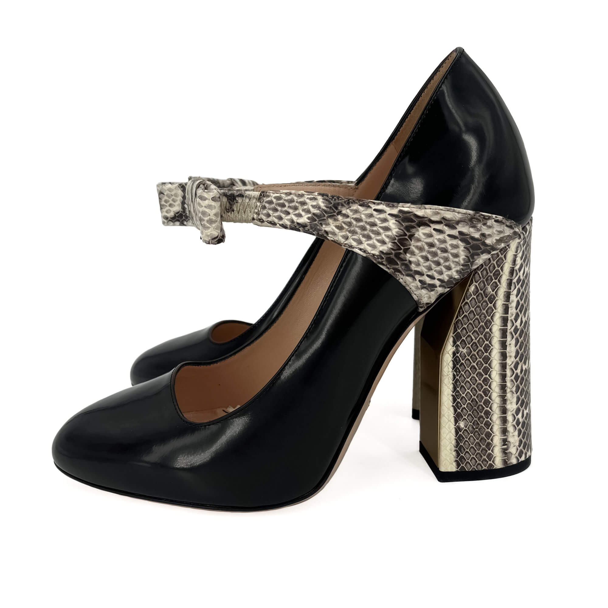 Gucci mary jane pumps store