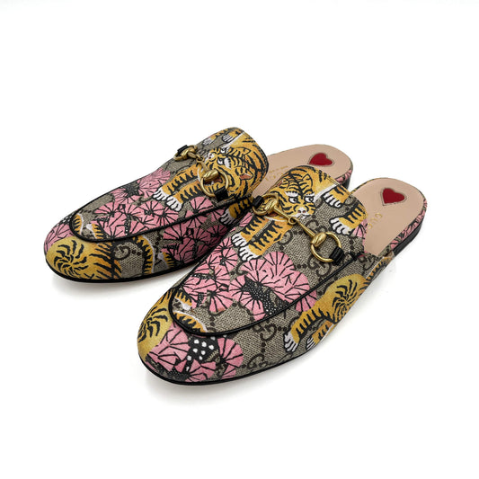 Second hand Gucci Princetown Canvas Flat Slippers 38 GG Supreme Tiger & Floral Print - Tabita Bags