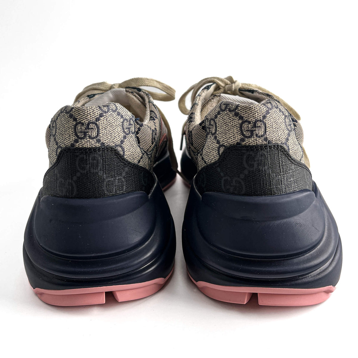 Second hand Gucci Rhyton GG Canvas Sneakers 40 GG Supreme - Tabita Bags