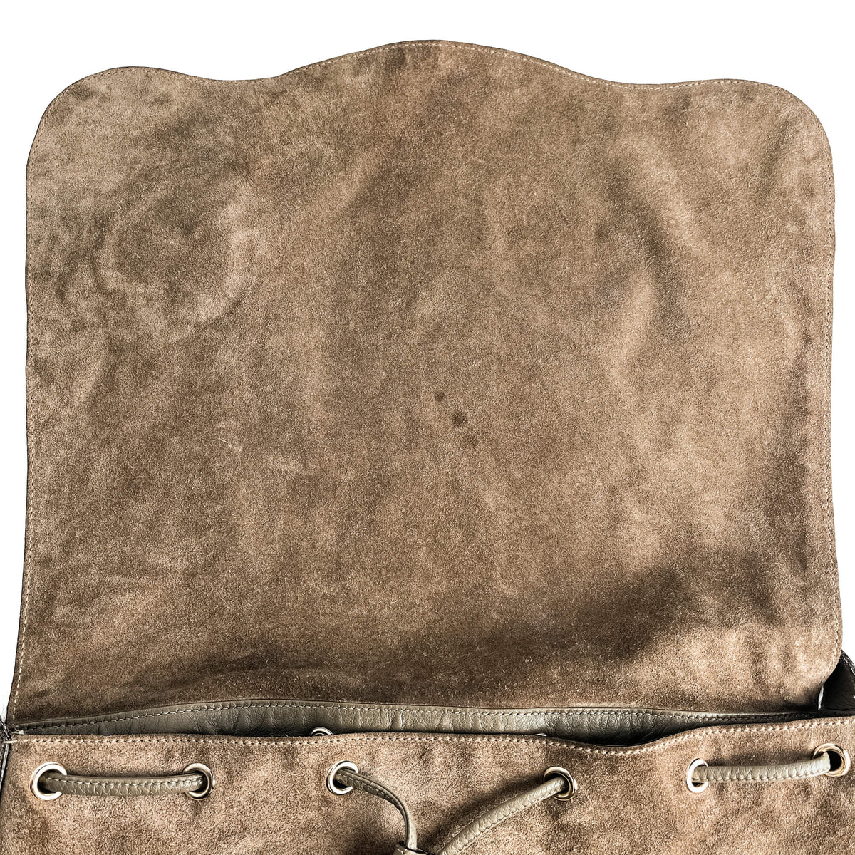 Second hand Gucci Tribeca Suede Messenger Shoulder Bag Beige - Tabita Bags