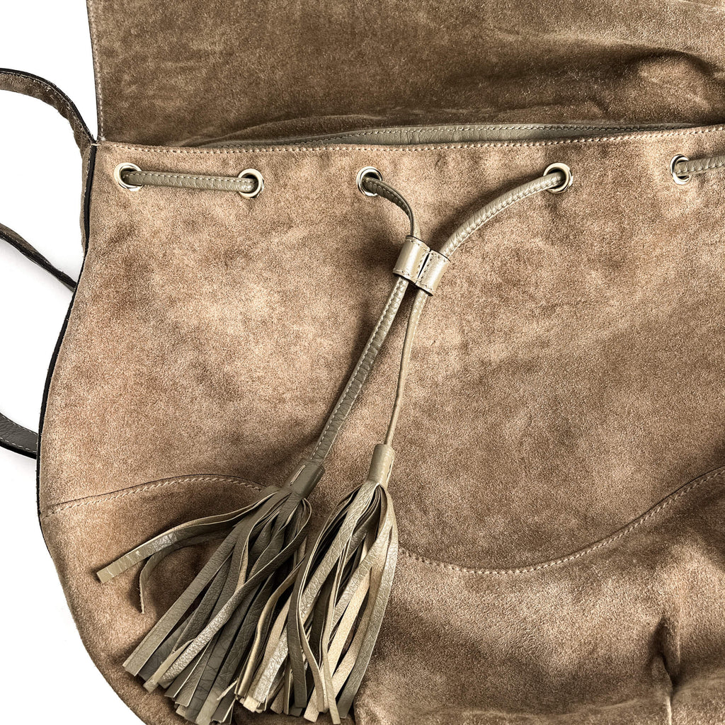 Second hand Gucci Tribeca Suede Messenger Shoulder Bag Beige - Tabita Bags