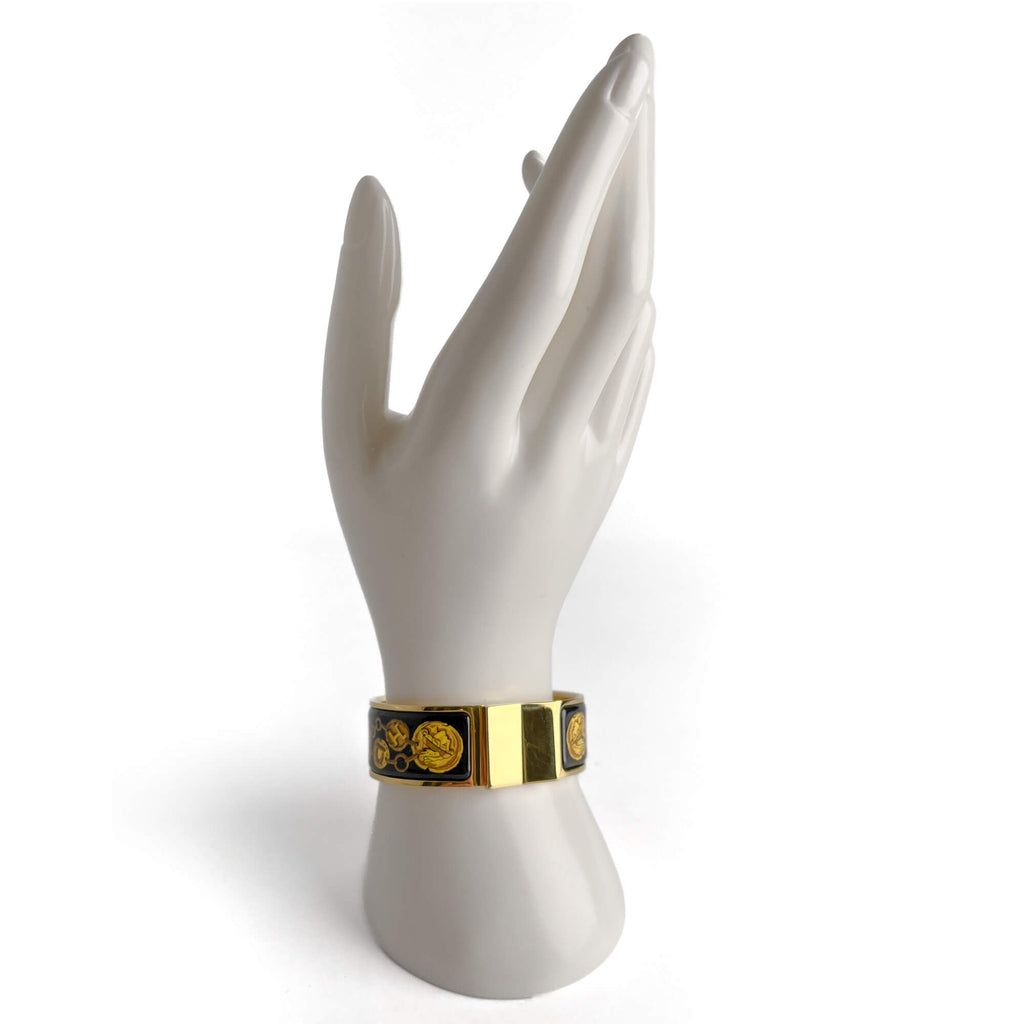 Second hand Hermes Enamel Gold Plated Metal Clic Clack Bangle 6 Cheval Et Harnais Bicolor - Tabita Bags