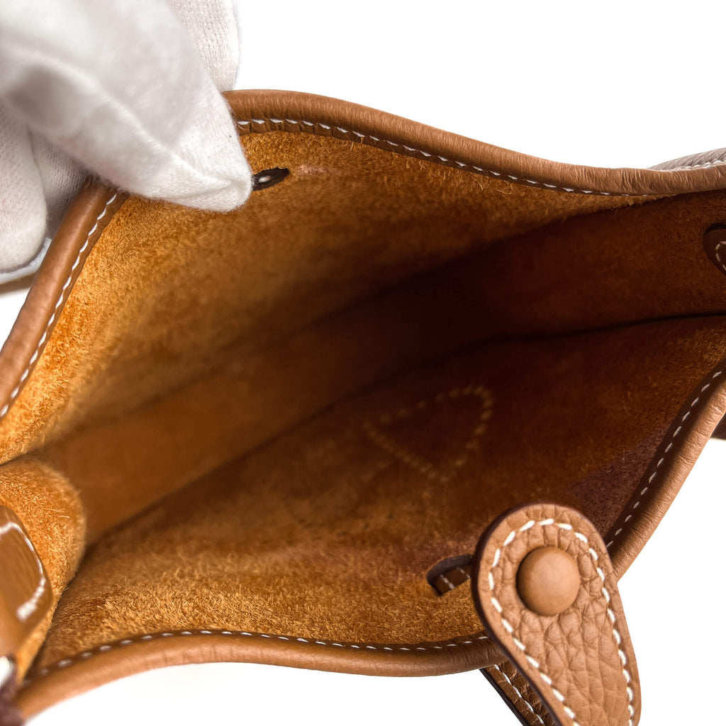 Second hand Hermes Evelyne 16 TPM Amazone Taurillon Clemence Leather Hobo Bag Gold - Tabita Bags