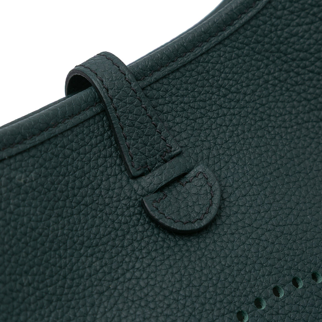 Second hand Hermes Evelyne 16 TPM Amazone Taurillon Clemence Leather Hobo Bag Vert Cypress - Tabita Bags