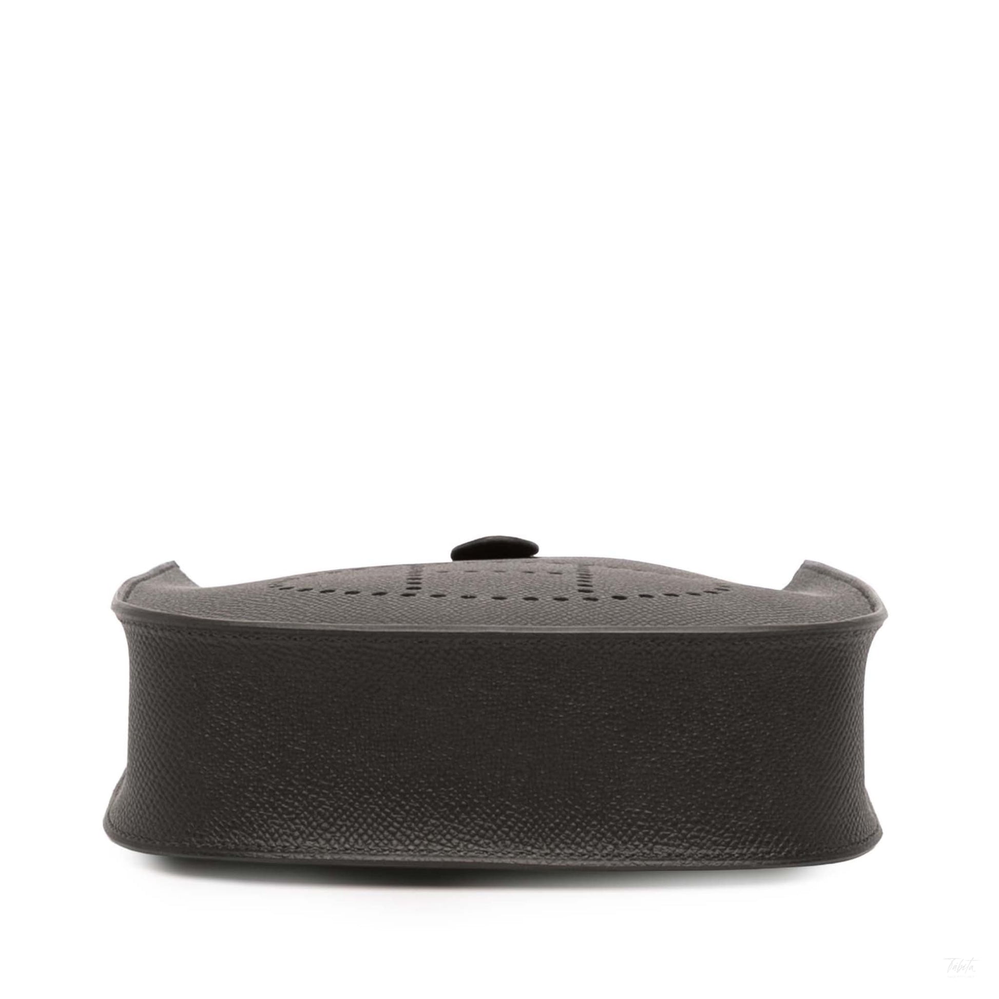 Second hand Hermes Evelyne 16 TPM Epsom Leather Hobo Crossbody Noir - Tabita Bags