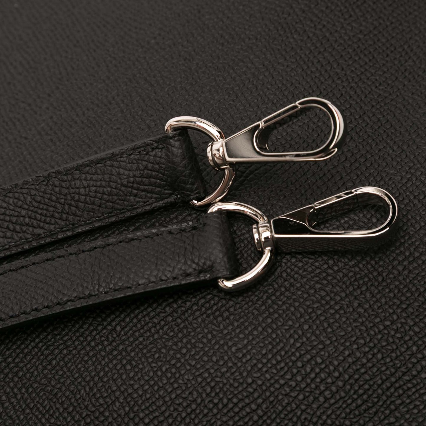 Second hand Hermes Evelyne 16 TPM Epsom Leather Hobo Crossbody Noir - Tabita Bags