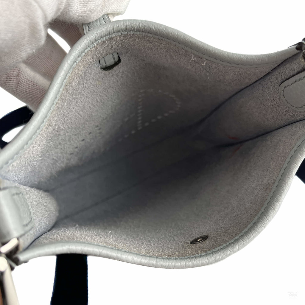 Second hand Hermes Evelyne 16 TPM Taurillon Clemence Leather Amazone Hobo Crossbody Bleu Pale - Tabita Bags