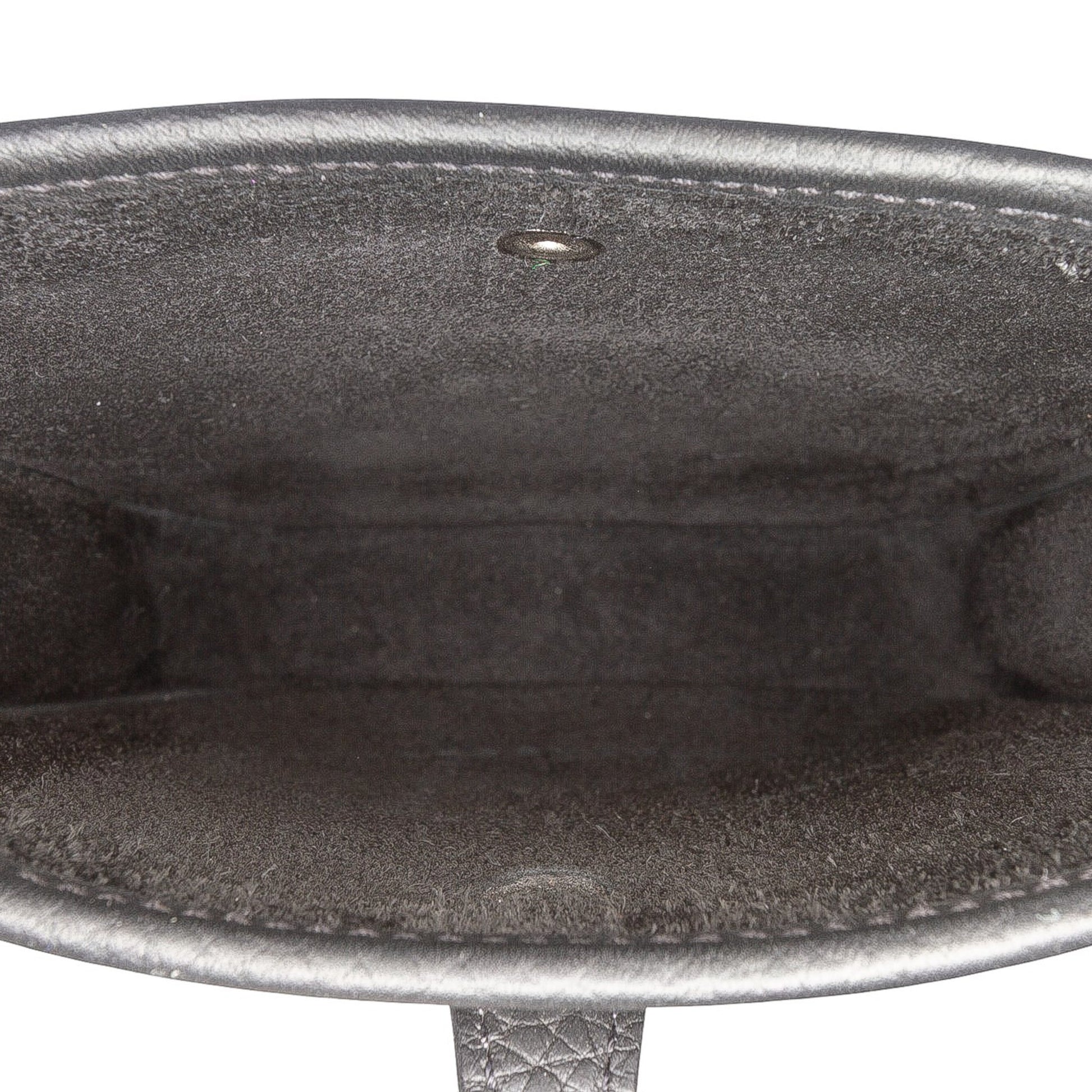 Second hand Hermes Evelyne 16 TPM Taurillon Clemence Leather Amazone Hobo Crossbody Noir - Tabita Bags