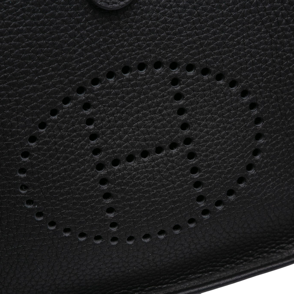 Second hand Hermes Evelyne 16 TPM Taurillon Clemence Leather Amazone Hobo Crossbody Noir - Tabita Bags