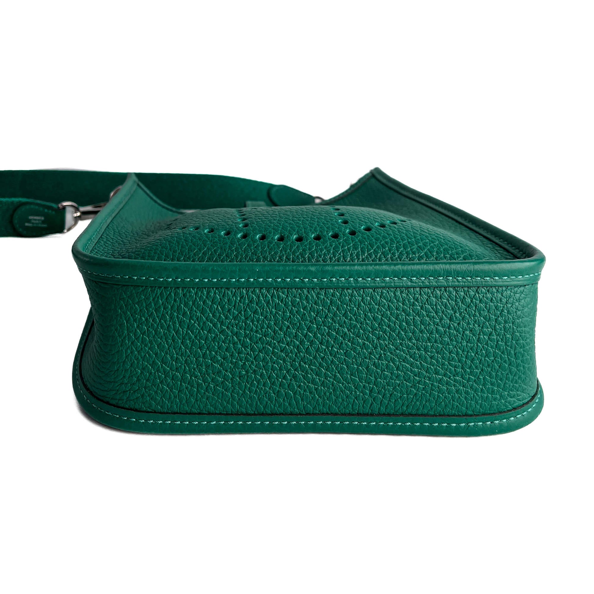 Second hand Hermes Evelyne 16 TPM Taurillon Clemence Leather Amazone Hobo Crossbody Vert Vertigo - Tabita Bags