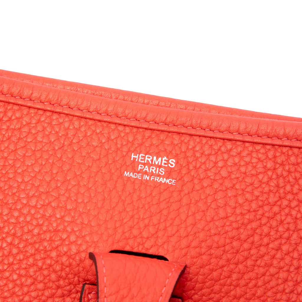 Second hand Hermes Evelyne 29 Taurillon Clemence Leather Hobo Crossbody Orange - Tabita Bags