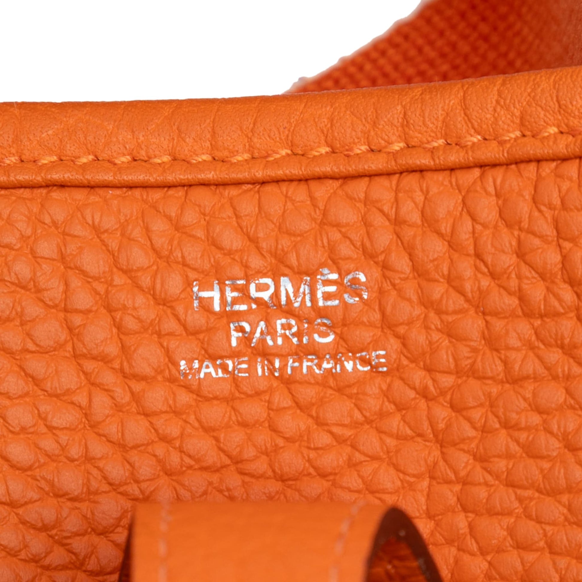 Second hand Hermes Evelyne 29 Taurillon Clemence Leather Hobo Crossbody Orange - Tabita Bags